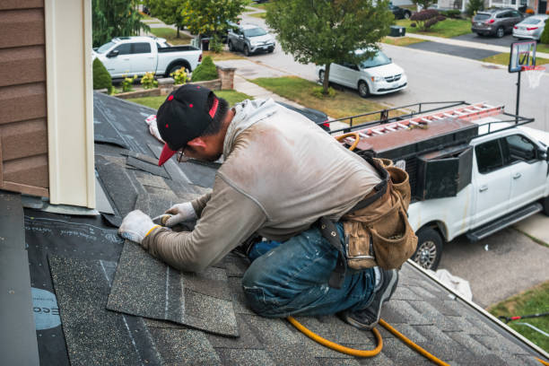 Professional Gutter Repair And Installation technician working in Palermo, NJ